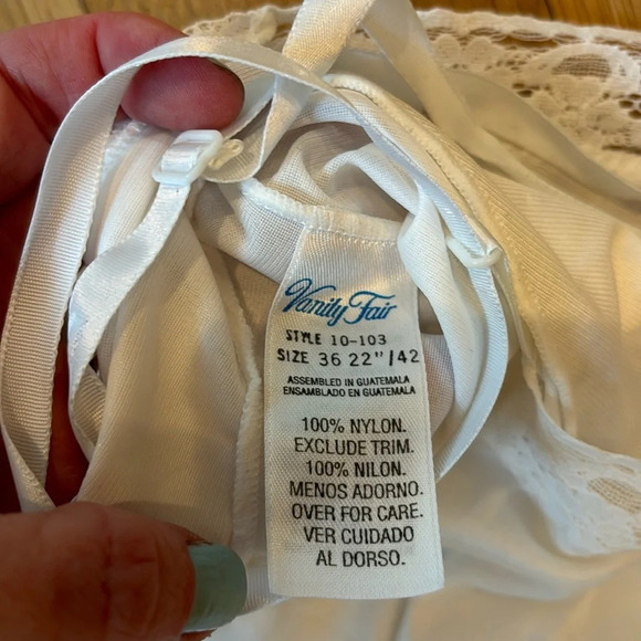 Vtg Vanity Fair Slip White Lace Trim Size Medium - Picture 4 of 5